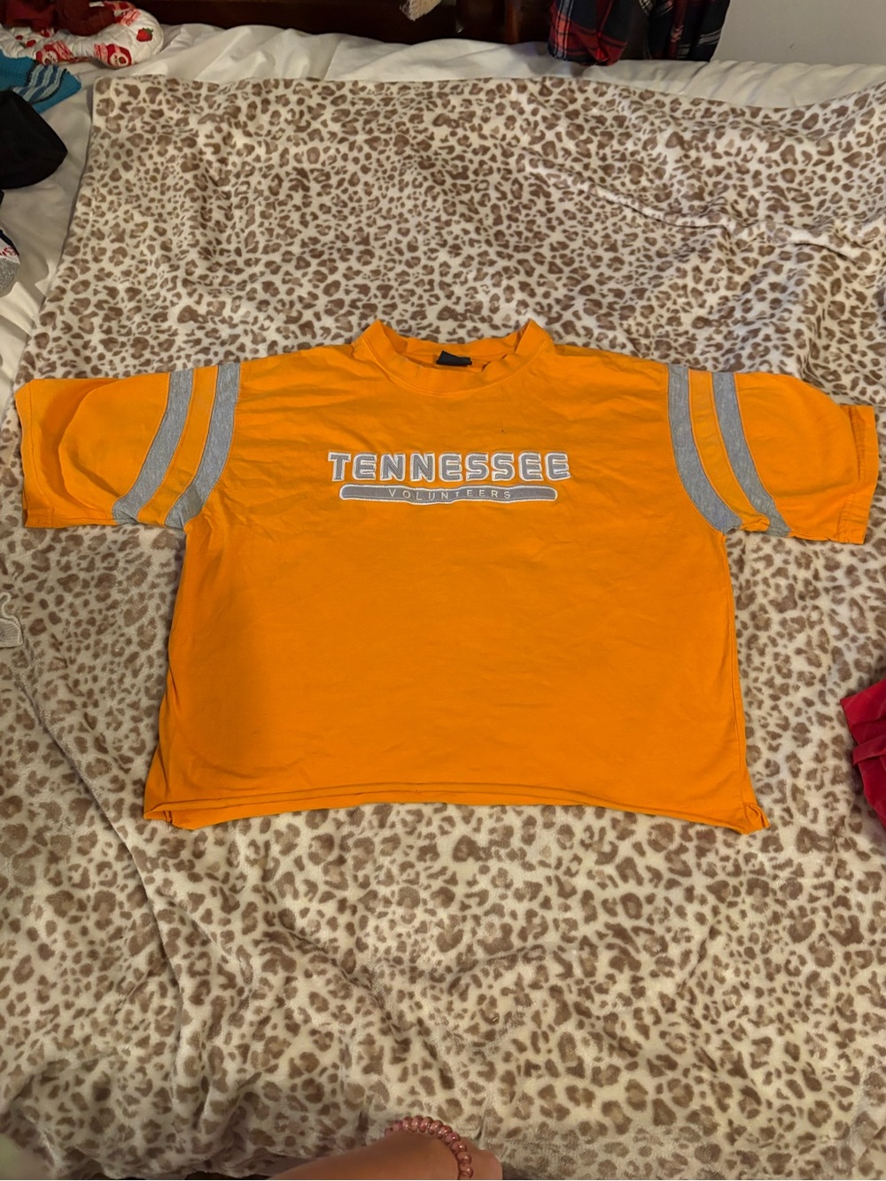 Tennessee Volunteers Oversized Medium Orange Crop Top Tee Shirt